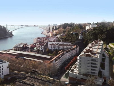 Ático de 161m² con 62m² terraza en venta en Porto, Portugal
