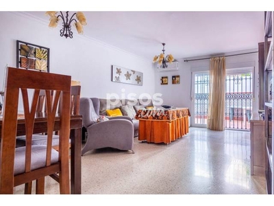 Casa adosada en venta en Avenida de Las Ciencias