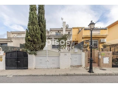 Casa adosada en venta en Calle de Las Palmas