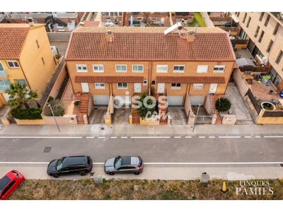 Casa adosada en venta en Carrer del Regne de Mallorca, 28