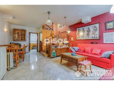 Casa adosada en venta en Raval-Santa Rosa-Safaretjos