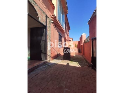 Casa en venta en Calle Manolo González