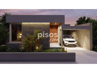 Casa en venta en Carrer Lluis Llach