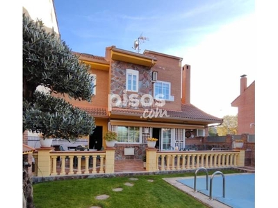 Casa pareada en venta en Las Conejeras-El Esparragal