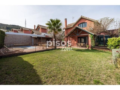 Chalet en venta en Cañadas del Parque