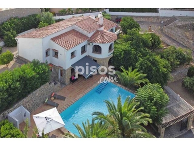 Chalet en venta en Montemar