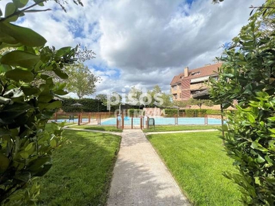 Dúplex en venta en Pozuelo de Alarcón