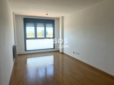 Piso en venta en Avenida Cortes de Aragón