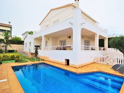 Villa Estrella con piscina privada