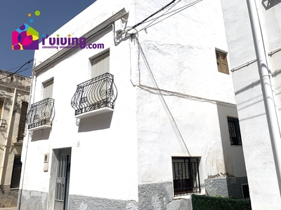 Casa en venta en Macael, Almería