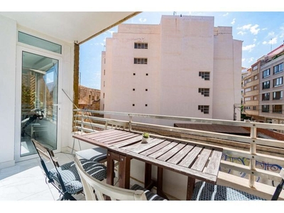 ESPECTACULAR APARTAMENTO REFORMADO A 200 MTS. DEL PASEO VISTALAEGRE