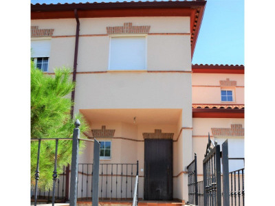 Chalet en San Román de los Montes