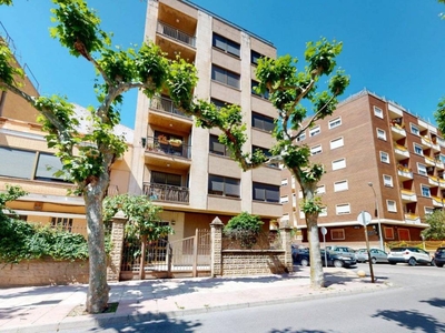 Venta Piso Vila-real. Piso de cuatro habitaciones en estacio de l'. Quinta planta con balcón