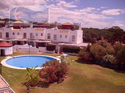 Alquiler Casa adosada Punta Umbría. Buen estado plaza de aparcamiento 156 m²
