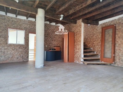 Alquiler Casa unifamiliar Granadilla de Abona. Plaza de aparcamiento 207 m²