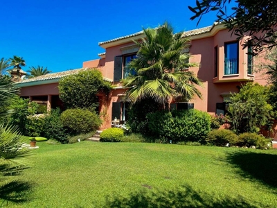 Alquiler Casa unifamiliar Marbella. Buen estado con terraza 750 m²