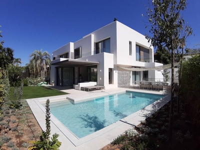Alquiler Casa unifamiliar Marbella. Con terraza 300 m²