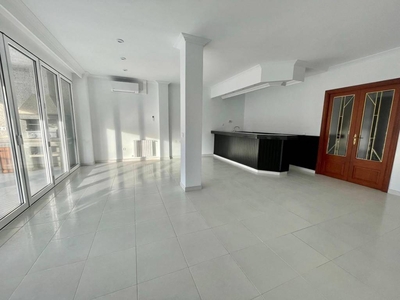 Alquiler Casa unifamiliar Santa Margalida. Con terraza 220 m²