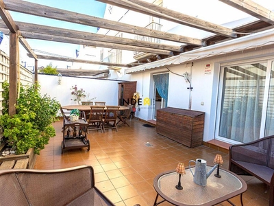 Alquiler Casa unifamiliar Sitges. Con terraza 250 m²