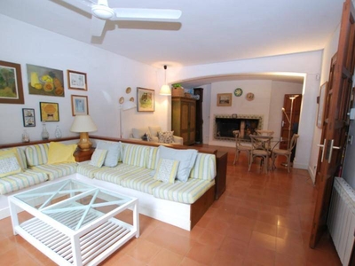 Alquiler Casa unifamiliar Vilassar de Mar. Buen estado 207 m²
