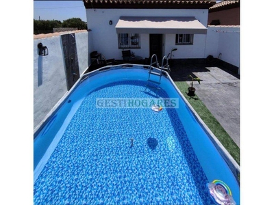 Alquiler Chalet Chiclana de la Frontera. 120 m²