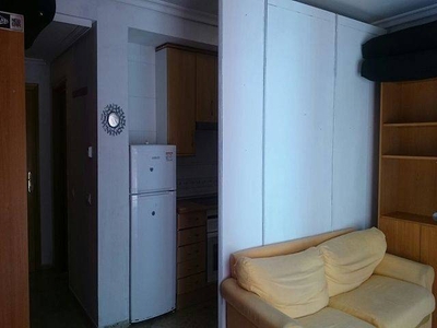 Alquiler Piso Ciudad Real. Piso de una habitación Buen estado