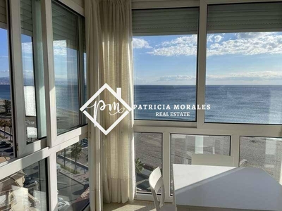 Alquiler Piso Torremolinos. Piso de dos habitaciones en Calle de la Playa. Décima planta con terraza