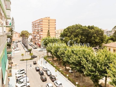 Alquiler Piso Vélez-Málaga. Piso de una habitación en Calle el Clavel. Sexta planta con terraza