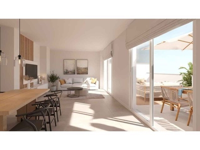Apartamento de 2 dormitorios en Estepone,Playa Dorada con vistas al mar