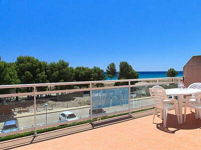 Apartamento familiar frente al mar con piscina · UHC ARCO DEL SOL 165