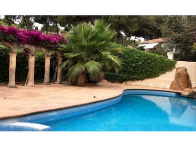 Casa con Piscina en la Costa Dorada, SANT GAIETÀ-RODA DE BARÀ