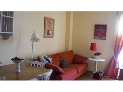 Dúplex en venta en Puebla de Lillo de 2 habitaciones con garaje y calefacción
