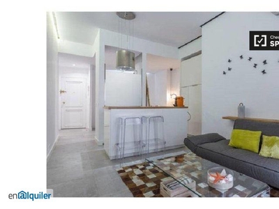 Elegante apartamento estudio con hermosa terraza en alquiler en Chamartín