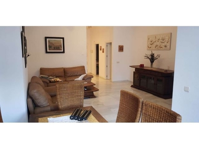 SE ALQUILA BONITO APARTAMENTO LARGA TEMPORADA DESDE 01/09/2023 EN TORREQUEBRADA (BENALMÁDENA COSTA)