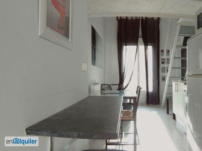 Soleado apartamento de 1 dormitorio en alquiler en Puerta del Ángel