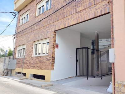 Venta Dúplex en Calle Donante de Sangre El Casar. Nueva 66 m²