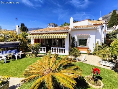 Villa 4 dormitorios en Beracruz. Benalmádena