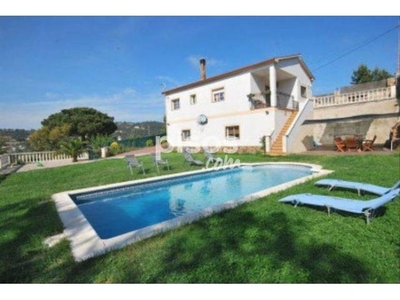 Casa en venta en Lloret de Mar en Urbanitzacions del Nord por 315.000 €