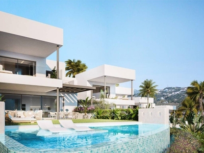Venta Casa unifamiliar Marbella. Con terraza 388 m²