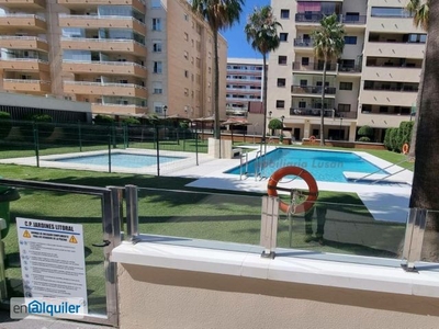 Alquiler de Piso 3 dormitorios, 2 baños, 1 garajes, Seminuevo, en Málaga, Málaga