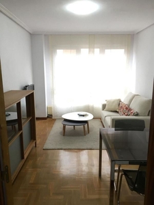Alquiler de piso en La Ería - Masip de 1 habitación con muebles y calefacción