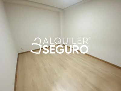 Alquiler piso c/ narciso serra en Pacífico Madrid