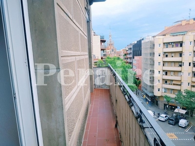 Alquiler piso muy cerca del hospital sant pau dos de maig en Barcelona