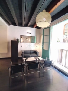 Alquiler piso precioso estudio en alquiler en calle petritxol en Barcelona