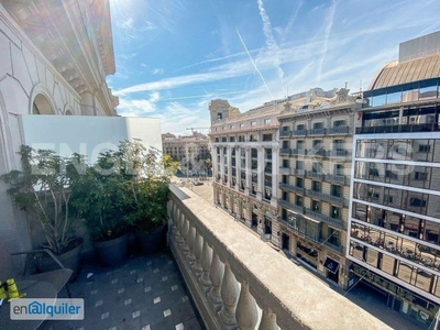 Atico, exclusivo a metros de Paseo de Gracia