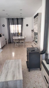 Casa adosada con 4 habitaciones con piscina, calefacción y aire acondicionado en Málaga
