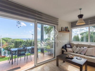 Casa en venta con vistas al mar y a la montaña en Lloret de Mar