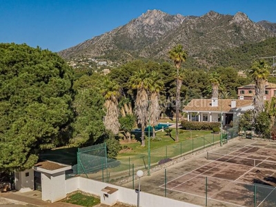 Casa encantadora villa en la montua en Valdeolletas - Las Cancelas - Xarblanca Marbella