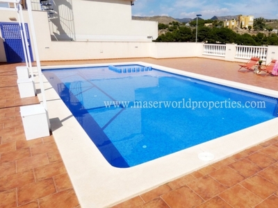 Dúplex en venta con garaje y piscina Puerto de Mazarrón.