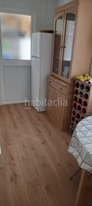 Piso con 2 habitaciones amueblado con ascensor y parking en Torremolinos